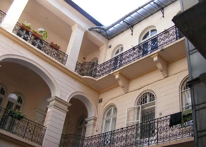 Yolo Hostel Budapest